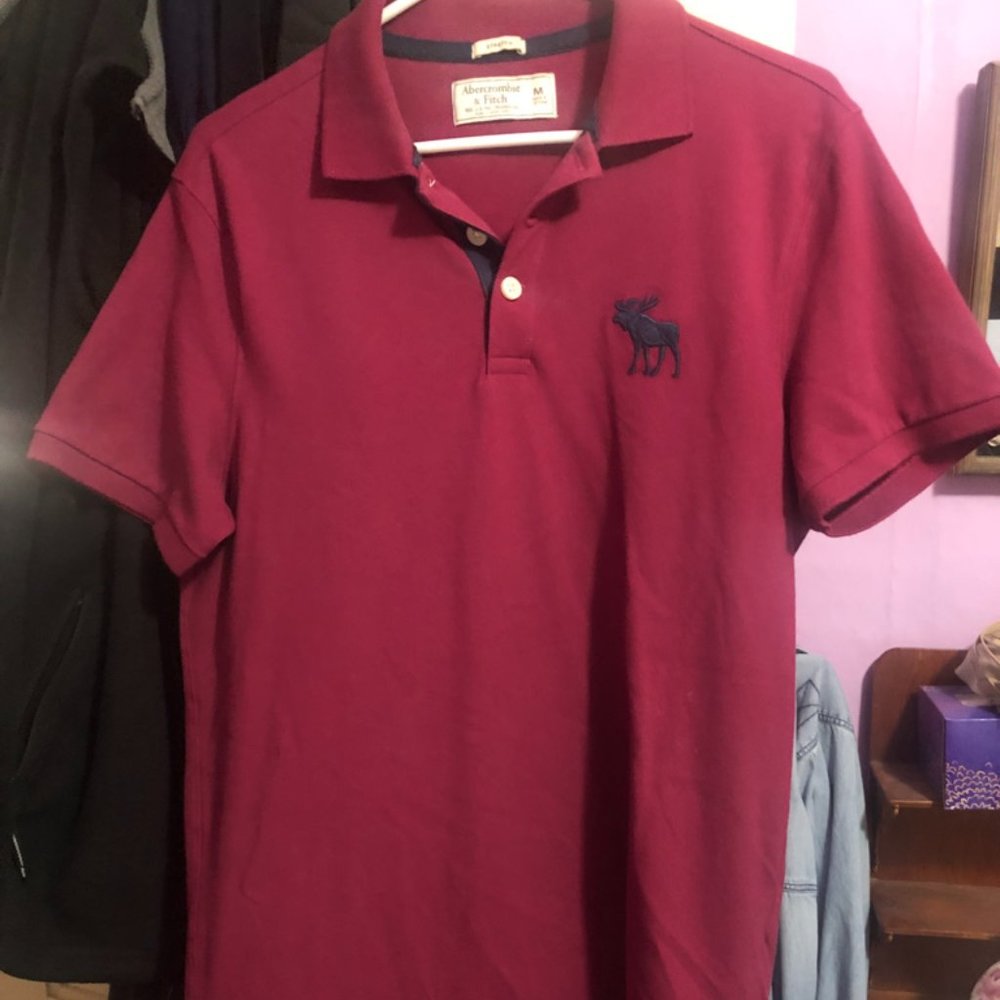 Abercrombie and Fitch Burgundy Men's Polo Shirt Size M EUC